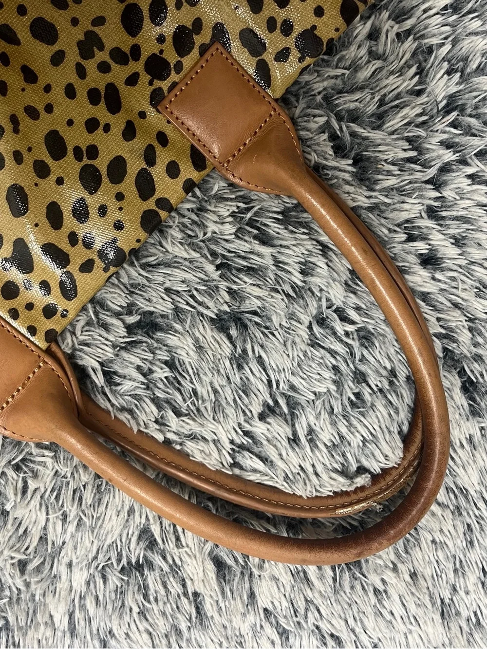 Tory Burch Vintage Ella Tote Animal Print Tan Leather Shiny Coated Canvas Fair